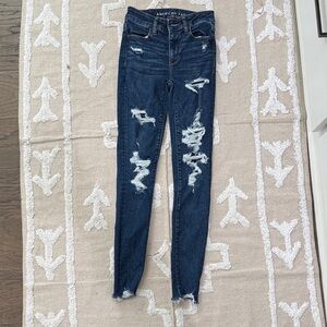 American Eagle Outfitters Women's Ripped Dark Blue Skinny Jeans size 0